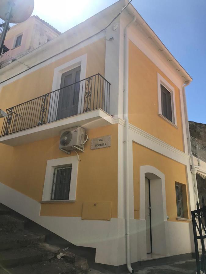 Il Casalino Apartment ปิซโซ ภายนอก รูปภาพ